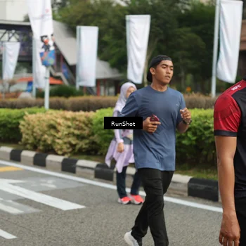 Runner Photo 4773758