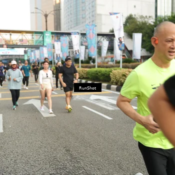 Runner Photo 4774272