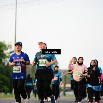 Runner Photo 4774343