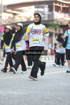 Runner Photo 4774350