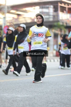 Runner Photo 4774355
