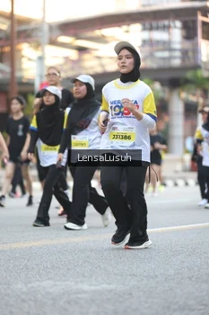 Runner Photo 4774370