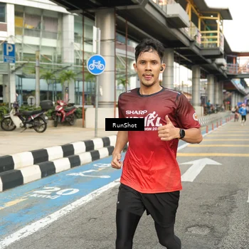 Runner Photo 4774468