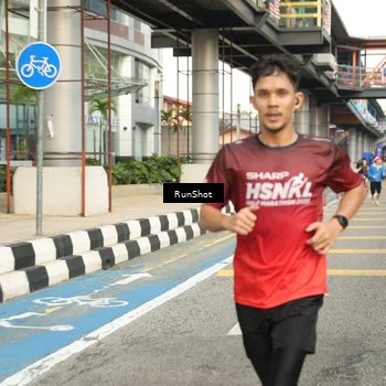 Runner Photo 4774471