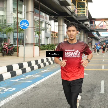 Runner Photo 4774477