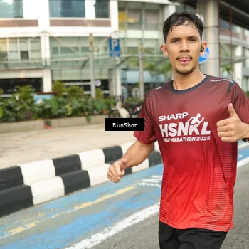 Runner Photo 4774484