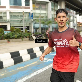 Runner Photo 4774518