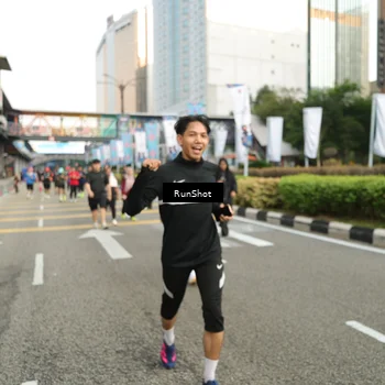 Runner Photo 4774587