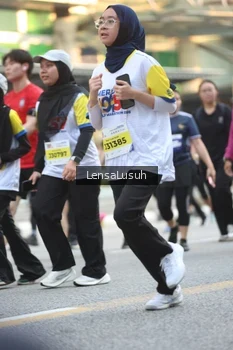 Runner Photo 4774597
