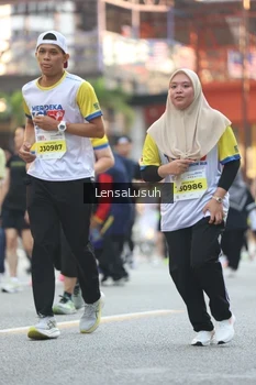 Runner Photo 4774612