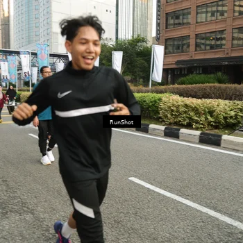 Runner Photo 4774615