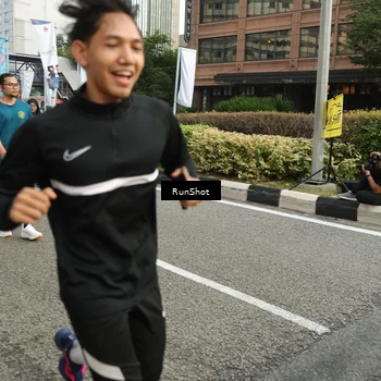 Runner Photo 4774619