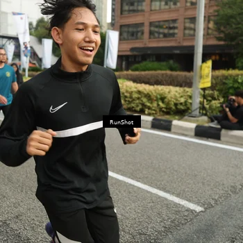 Runner Photo 4774631
