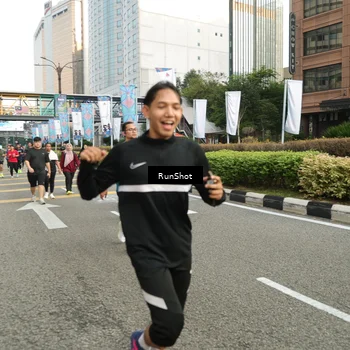 Runner Photo 4774647