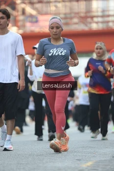 Runner Photo 4774697