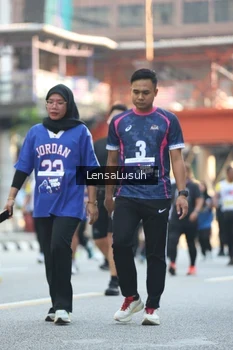 Runner Photo 4775475