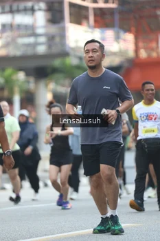 Runner Photo 4775487