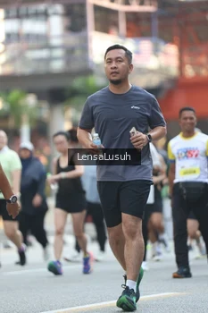 Runner Photo 4775492