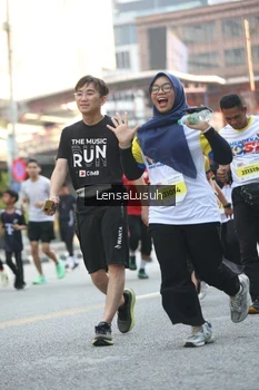 Runner Photo 4775513