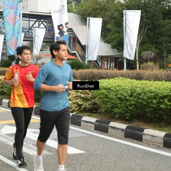 Runner Photo 4776172