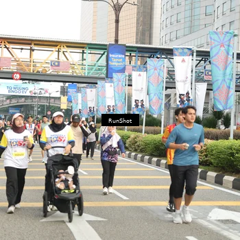 Runner Photo 4776174