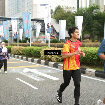 Runner Photo 4776242