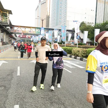 Runner Photo 4776337