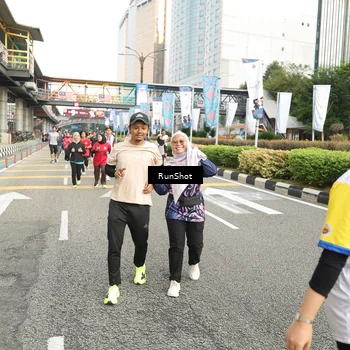 Runner Photo 4776340