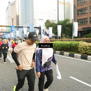 Runner Photo 4776426