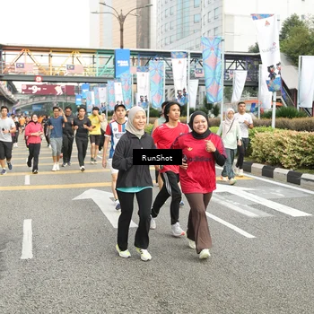 Runner Photo 4776443