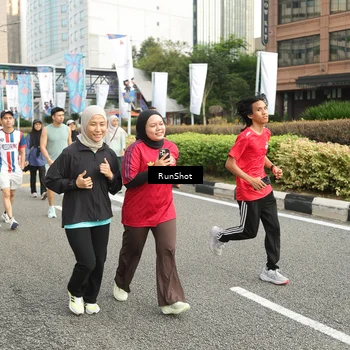 Runner Photo 4776474