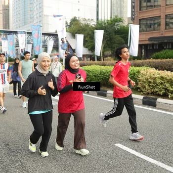 Runner Photo 4776476