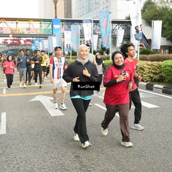 Runner Photo 4776484