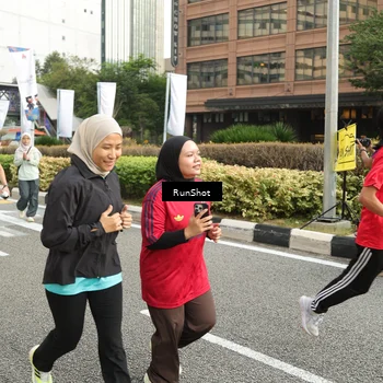 Runner Photo 4776491
