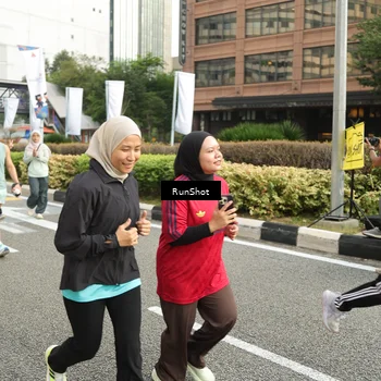 Runner Photo 4776494