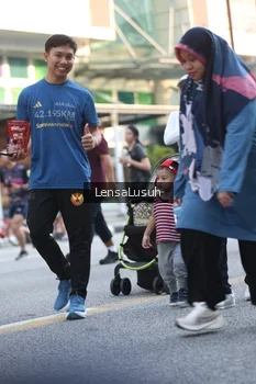 Runner Photo 4776497