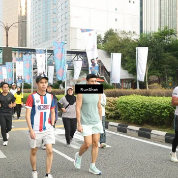 Runner Photo 4776505