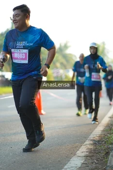 Runner Photo 4776513