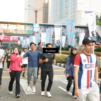 Runner Photo 4776545
