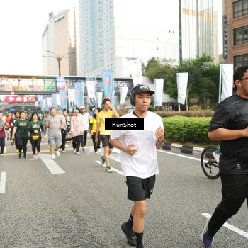 Runner Photo 4776701