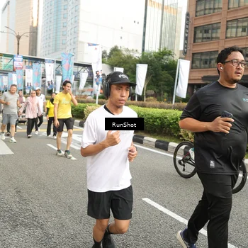 Runner Photo 4776708
