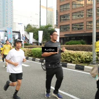 Runner Photo 4776717