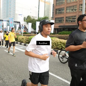 Runner Photo 4776723