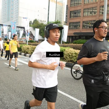 Runner Photo 4776748