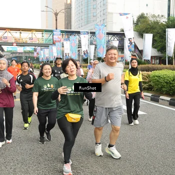 Runner Photo 4776792