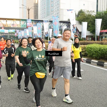 Runner Photo 4776794