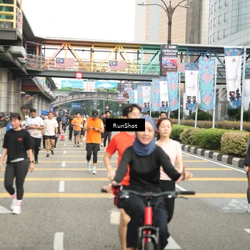 Runner Photo 4776873