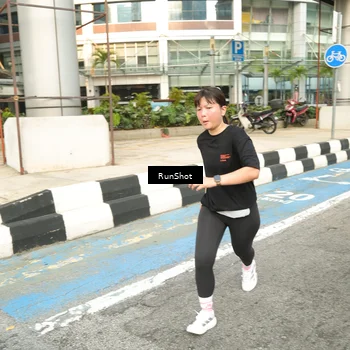 Runner Photo 4777024