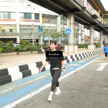 Runner Photo 4777025