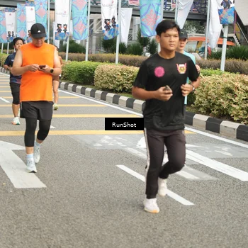 Runner Photo 4777059